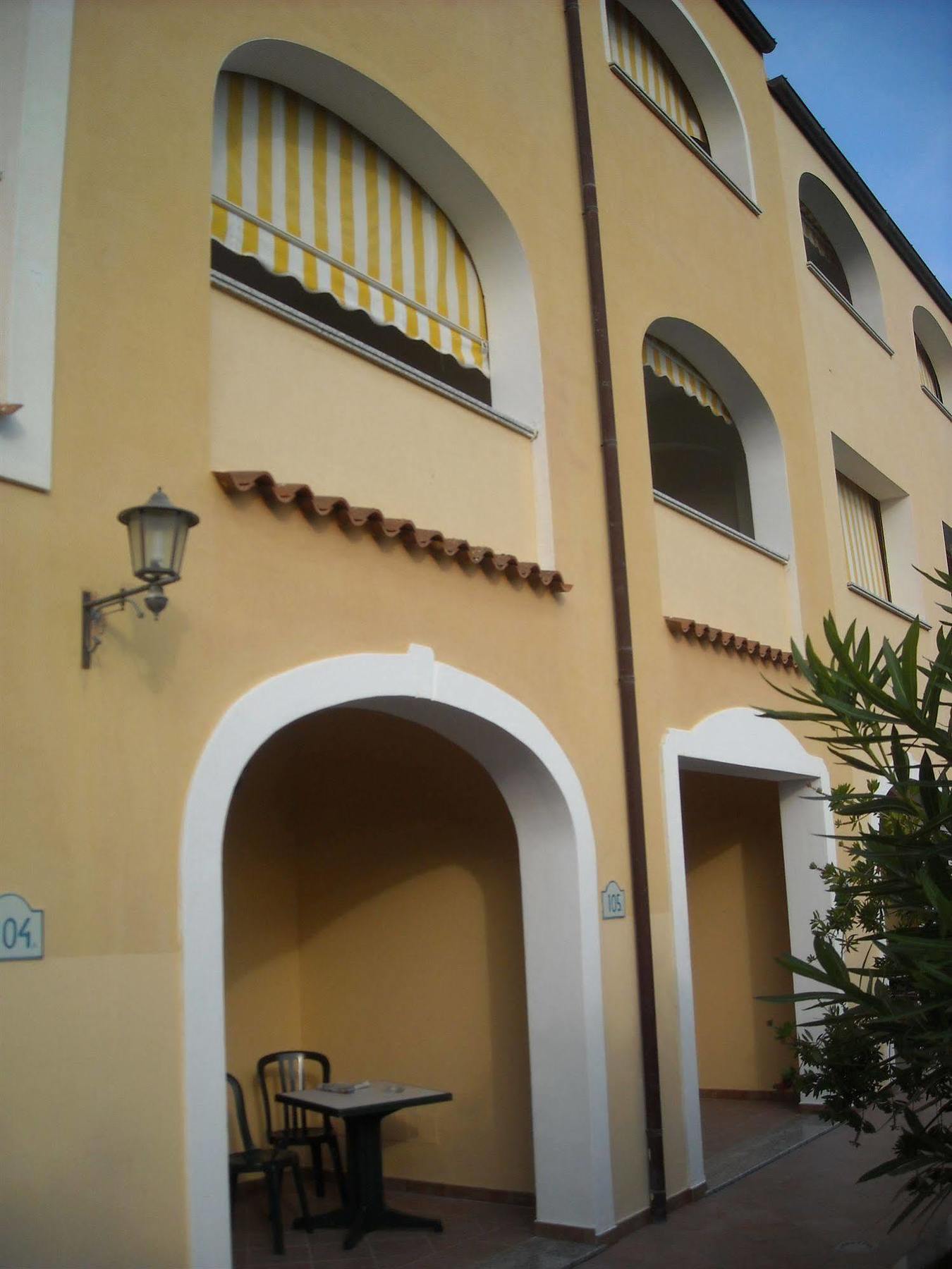 Residence Il Borgo Orosei Exterior foto